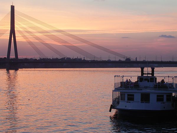 goldenbridge.jpg
