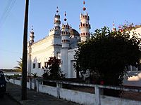 Moschee nebenan.jpg